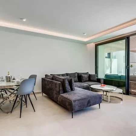 Jade Tower 2br Perfect Location * Fuengirola
