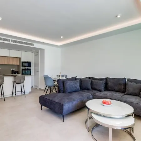Ultimate - Jade Tower - Perfect Location Daire Fuengirola